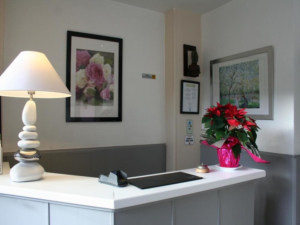 Vieille Tour Centre 2*